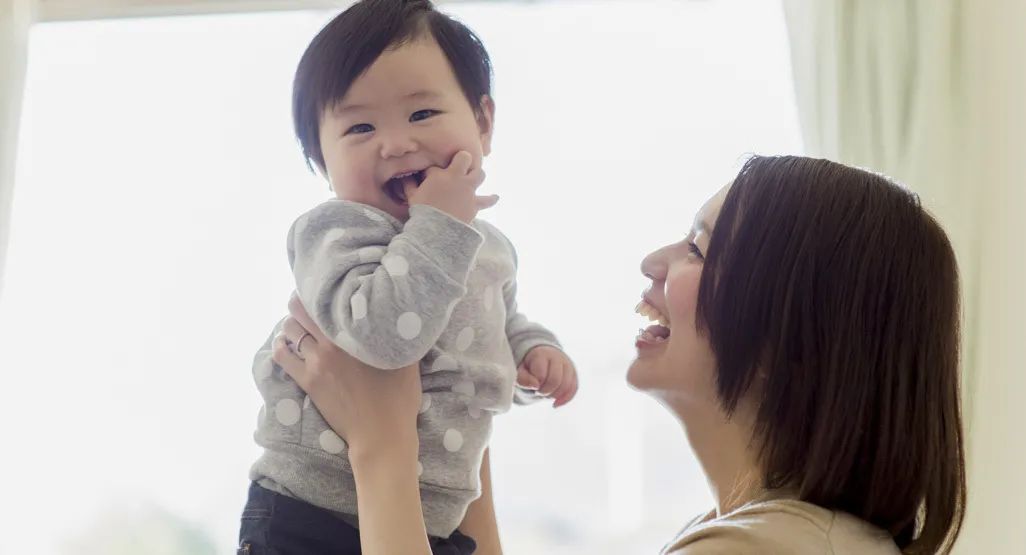 宝宝半岁有什么讲究,一岁半宝宝有什么特征和表现