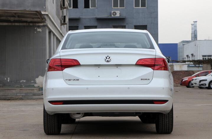 大众宝来1.6l省油吗,19款1.5l新款宝来评测