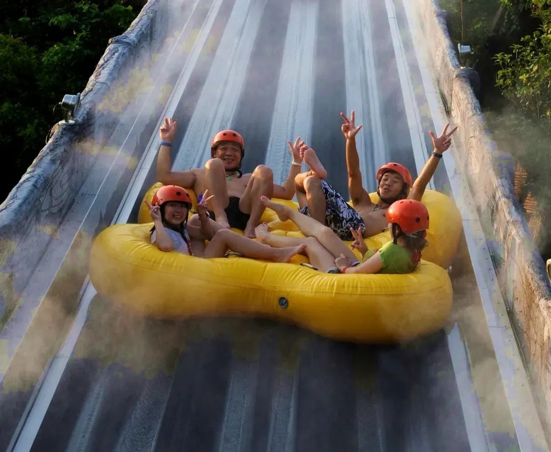 水上世界哪里最大,十大最刺激的水上世界