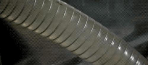 防晒霜放久了变成水,怎么判断防晒霜水油分离