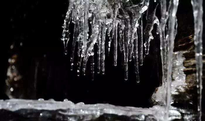 如何使用充电宝安全,如何用充电宝当不间断电源