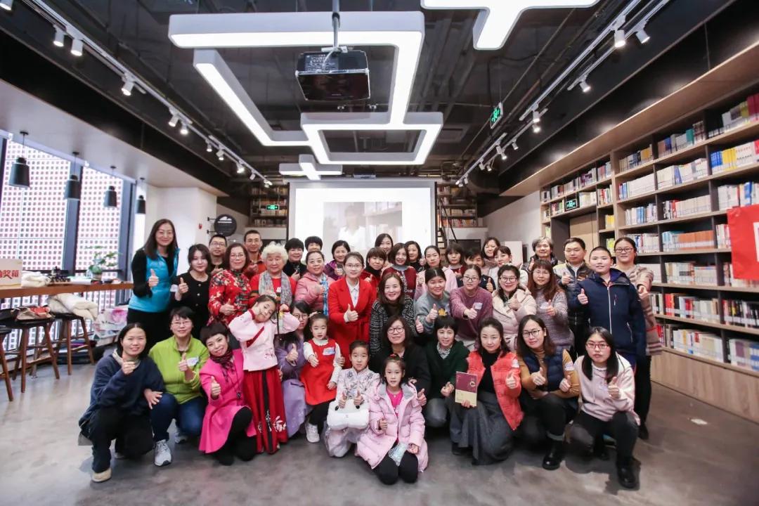 党建领航开新局凝心聚力谱新篇,党建引领双创