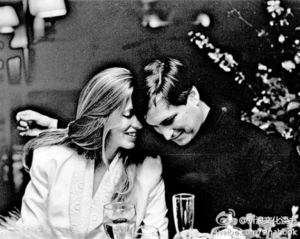 乔布斯遗孀男友,乔布斯遗孀另寻新欢