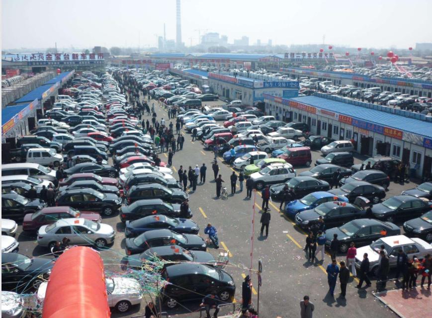 纠结买新能源还是油车,买燃油车还是新能源汽车纠结中