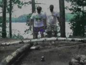 老爸叫我把谷子装进袋里，结果我玩游戏忘了！现在该怎么办？