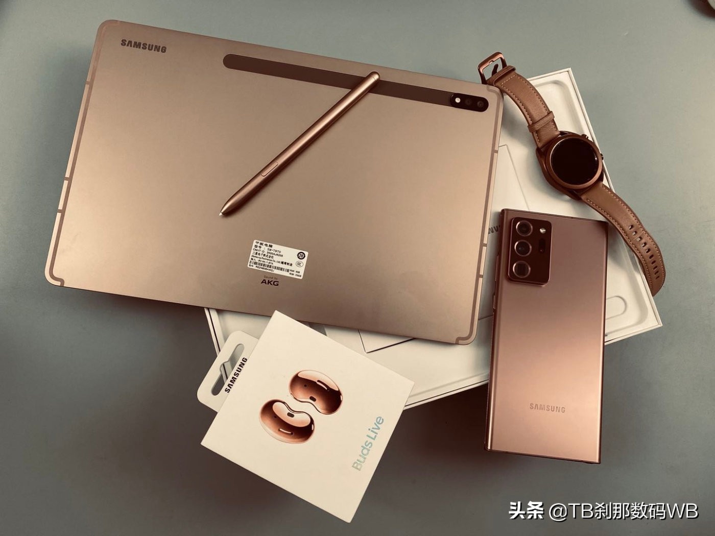 三星tabs7+对比ipadpro,三星s7开箱视频大全