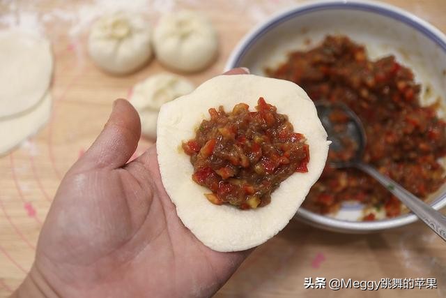 寒冷的冬日早餐这样吃热乎乎,天冷吃什么早餐暖身又不胖