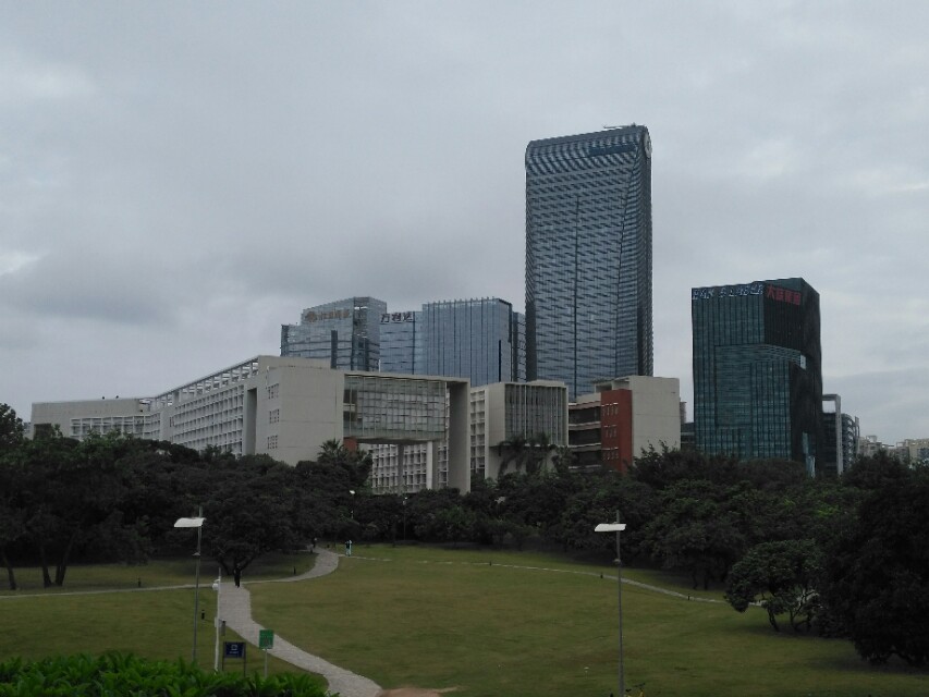 深圳大学是什么档次的大学？看实力如何颜值如何