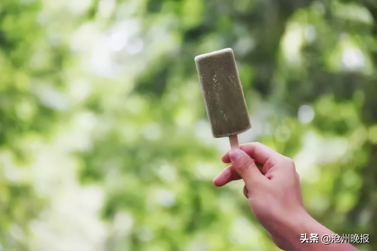 8毛钱一根雪糕20元可以买几根,1元都可以买什么雪糕