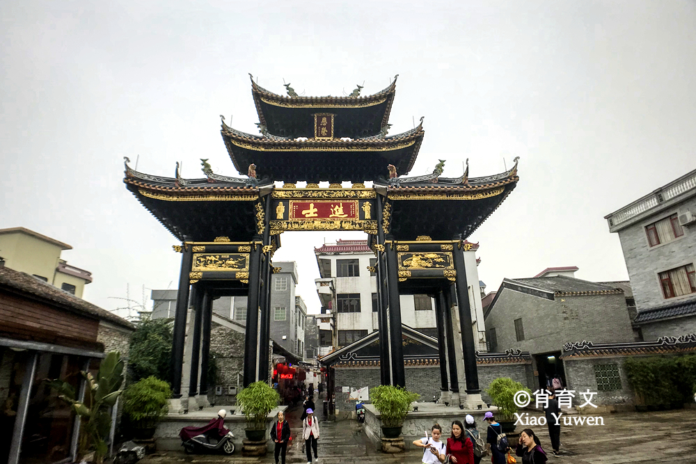 顺德逢简水乡，那一片小桥流水人家的风光，是古桥古屋古木的桃源