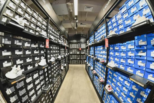 首创奥莱五一嗨购节演出,国庆节首创奥莱排队