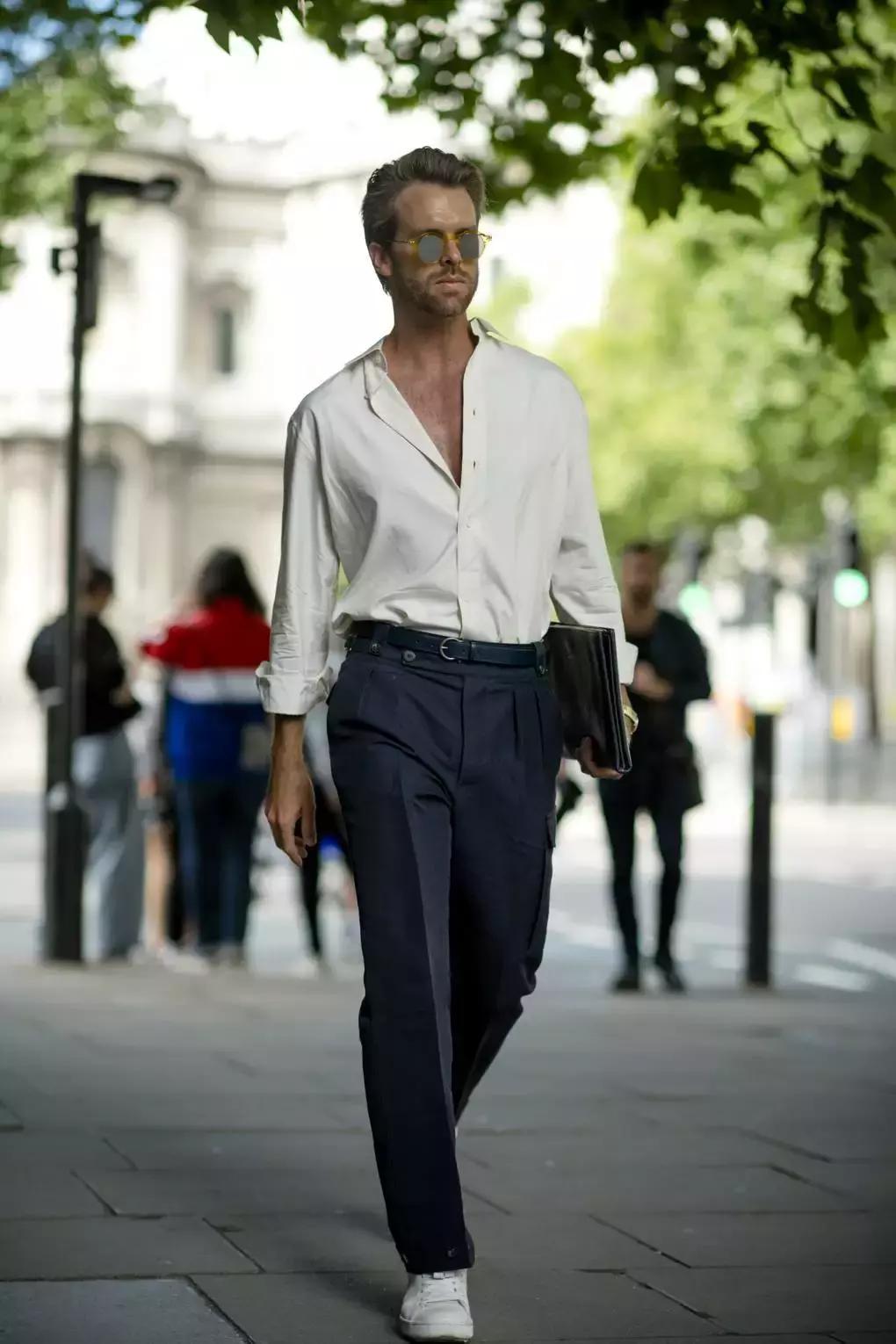 gucci双g皮带搭配男士,gucci双g皮带现在还流行吗