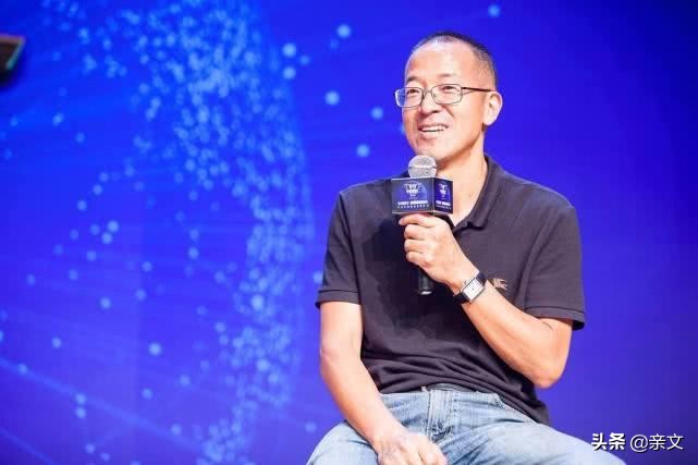 中国最成功的母亲,儿子被北大开除,她帮儿子下海创业成百亿富豪