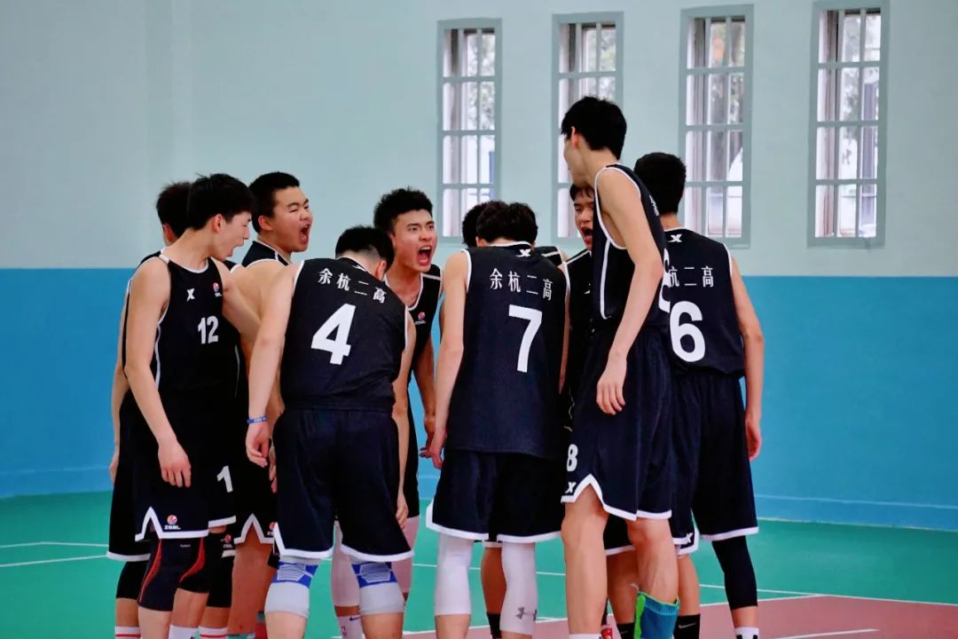 平均身高1.88米!余二高最帅男团,曝光了