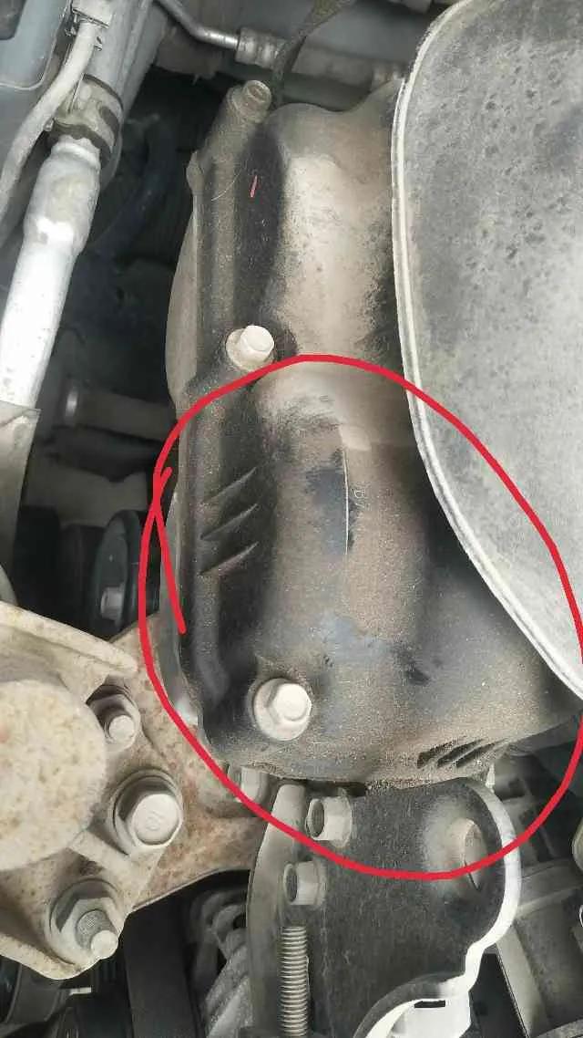 d挡踩刹车停住抖动熄火,自动挡挂d挡踩刹车抖动熄火