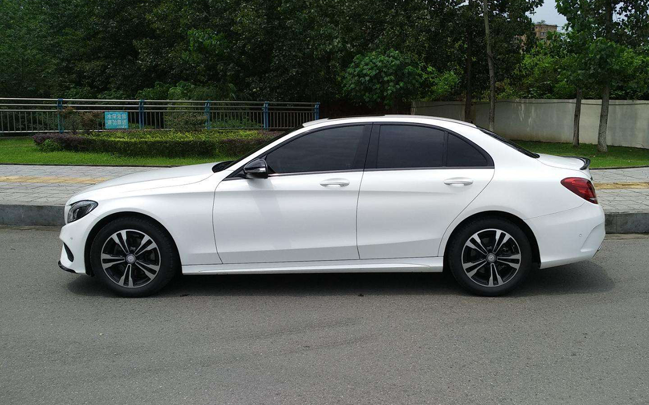 奔驰c级还能买到立标款吗,奔驰c级现在还值得购买吗