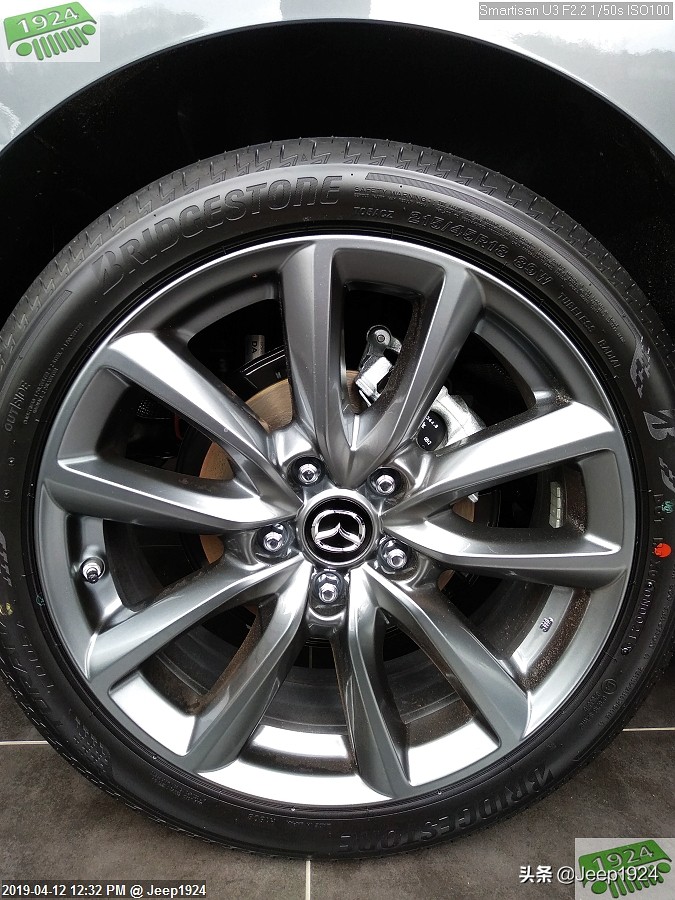 欧洲4S店实拍系列之Mazda,1---马3，我眼里最帅的两厢车