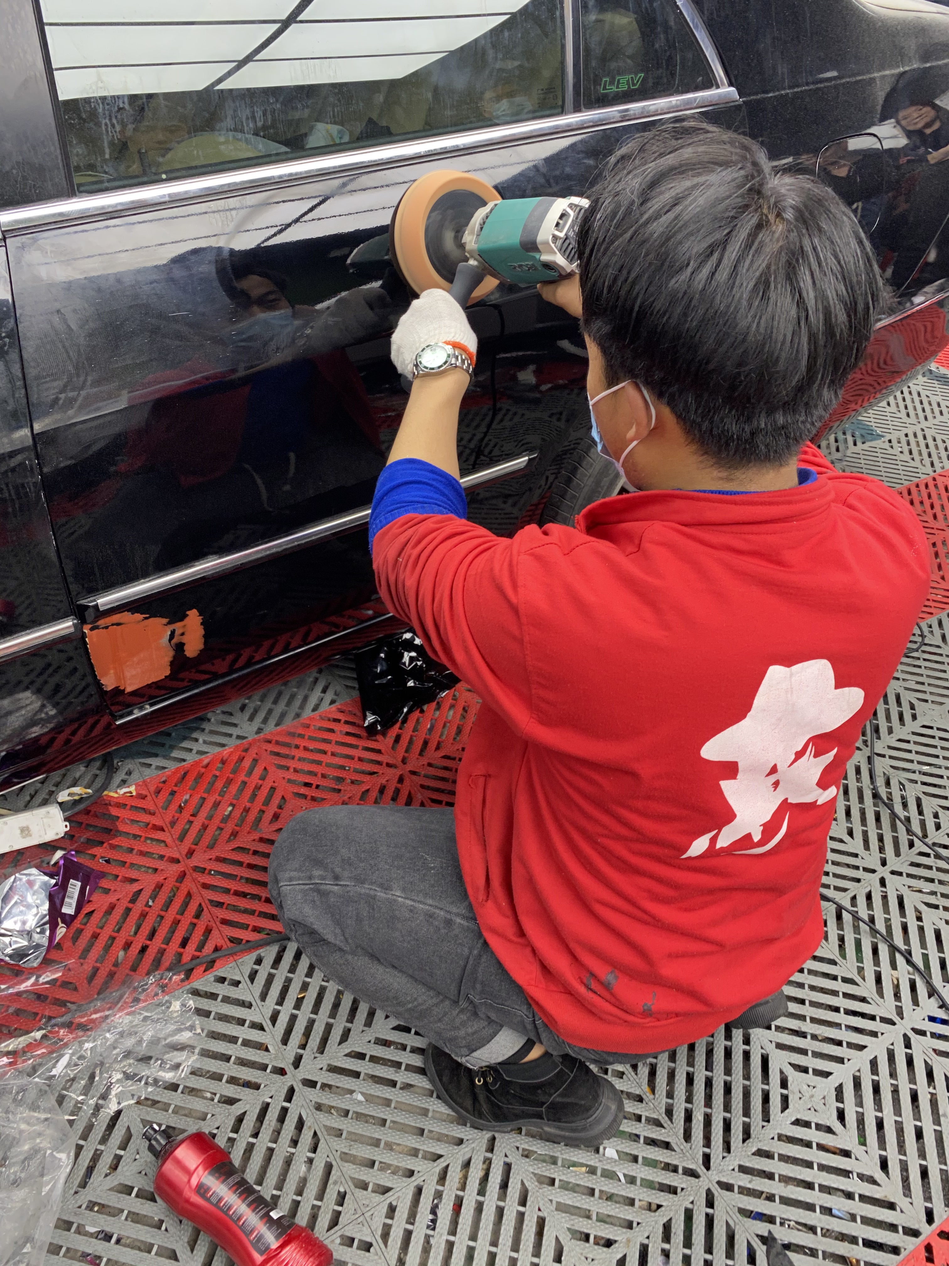 大理石抛光机正确使用方法,汽车美容抛光机技巧