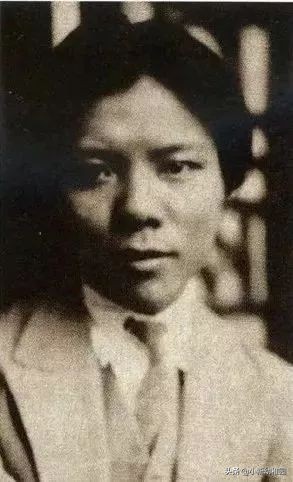 林文铮有什么诗集,林文铮笔下的新艺术运动