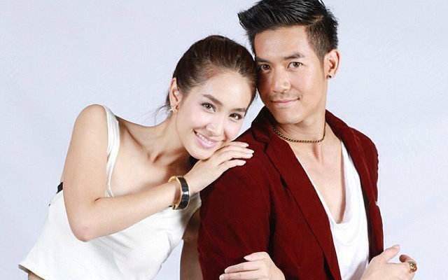 邱敏敏朱一龙拍摄花絮,邱敏敏朱一龙合影