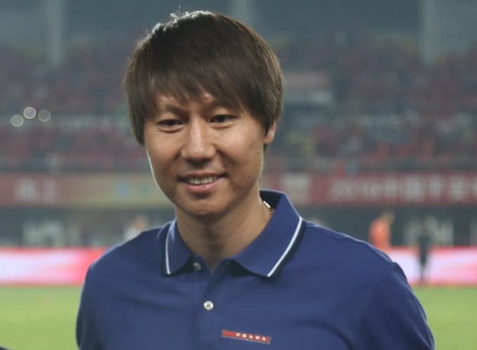 媒体拿国脚年薪与募捐对比，“道德绑架式逼捐”也不能拿足球开刀