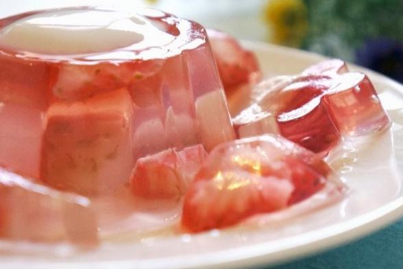 美食｜谁说甜品都很贵？8款高颜值低成本草莓甜品，一学就会