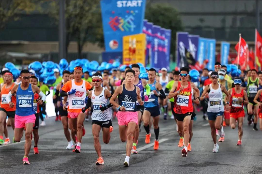 今天你们的朋友圈被刷屏了吗,今天的朋友圈被这几个字霸屏了