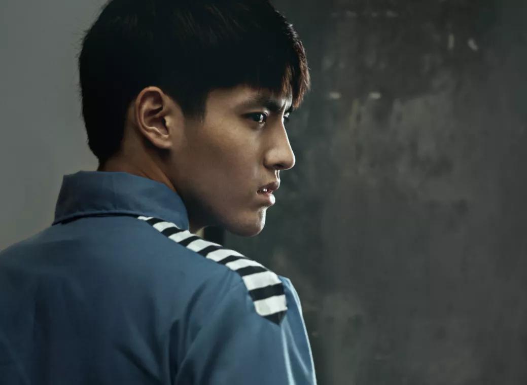 都美竹点赞吴亦凡被批捕,律师解读案情:证据充分极大可能已认罪