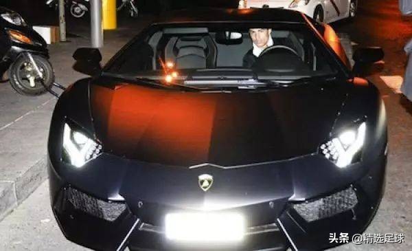足球运动员豪车一览,足球球星豪车出场