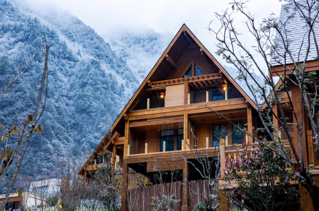 阿坝一日游赏雪,夏天去阿坝州旅游景点怎么玩