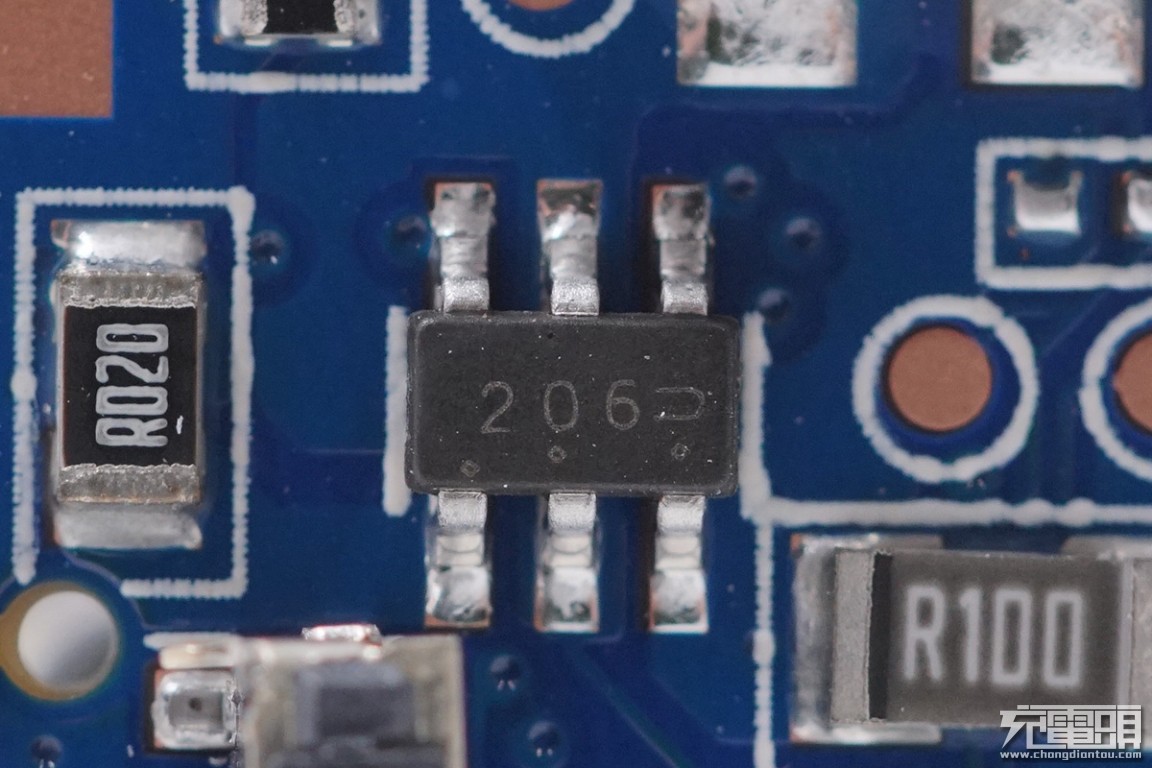 红米充电宝20000快充版值得购买吗,拆解redmi67瓦快充