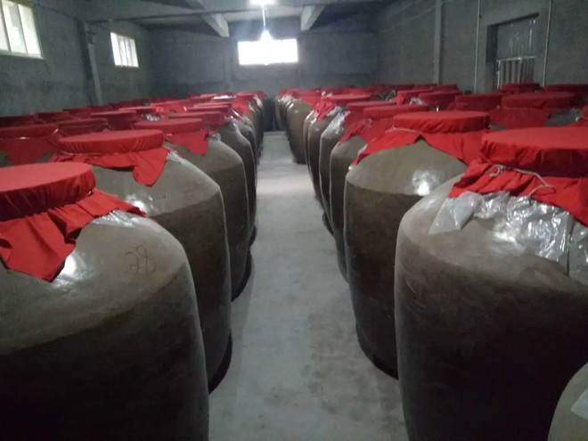 泸州窖酒42度价格浓香型,泸州窖酒精酿2017版价格表