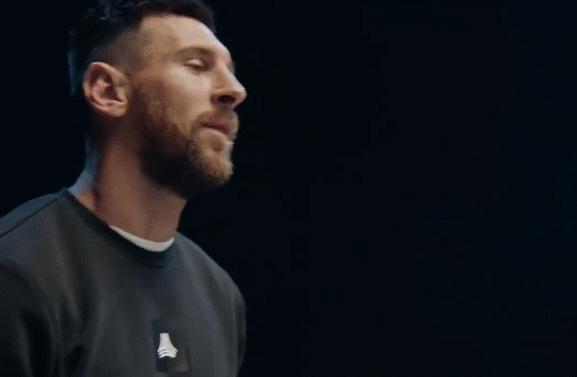 梅西15周年纪念战靴,2019梅西金球战靴