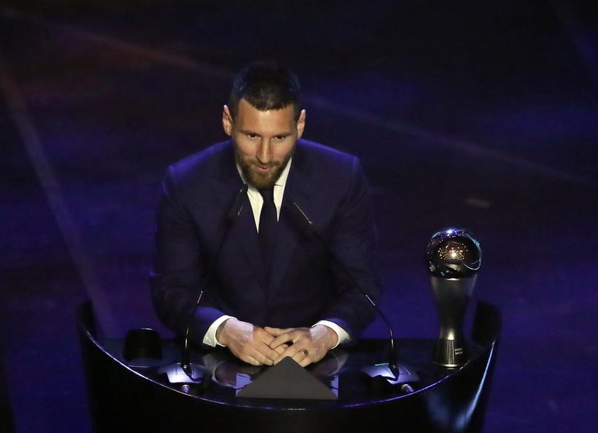 世界足球先生专业性远不如金球奖，是时候改变规则了？