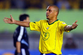 巴西国旗上的27颗星代表什么,巴西国旗到底几颗星