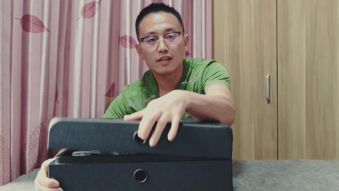 跑鞋测评态极,李宁飞电3.0challenger和李宁小绝影