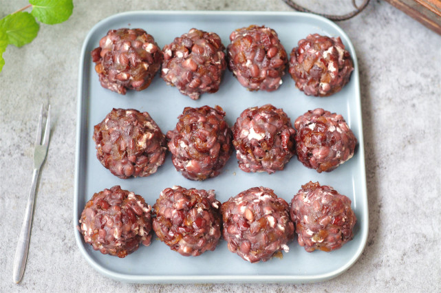 最近很火的水晶窝头,水晶窝头的家常做法