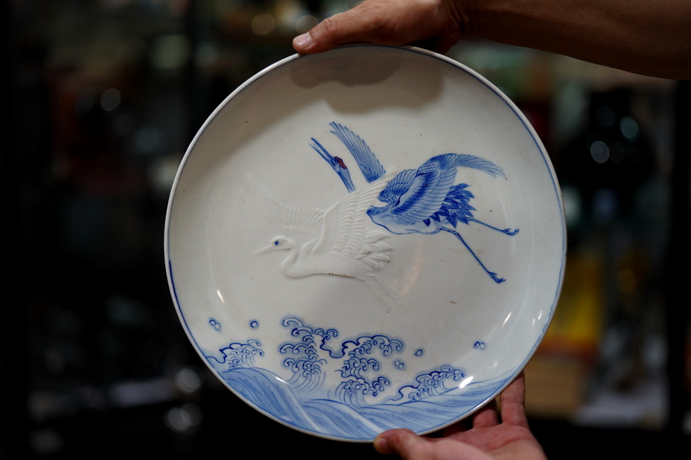 一篇10万+的文章，引出众人询问：你那卖日本瓷的朋友都有啥？