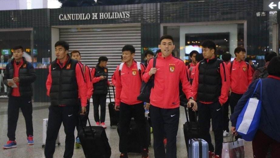 日本vs越南足球集锦7-0失地,最新日本足球vs韩国足球