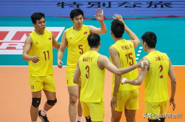 中国男排失败之中找教训,中国男排0-3惨败意大利