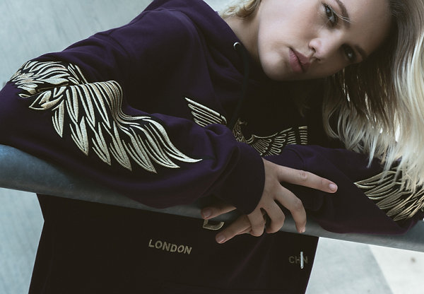 一线潮牌女装品牌有哪些,十大潮牌女装品牌