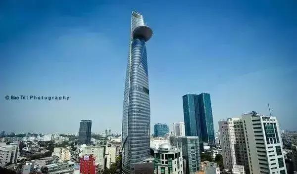 重庆城市旅游地标插画设计,展览设计灵感建筑插画作品