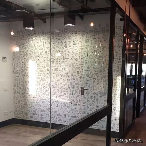 墙壁简单又好看的墙绘,手绘高级感墙面