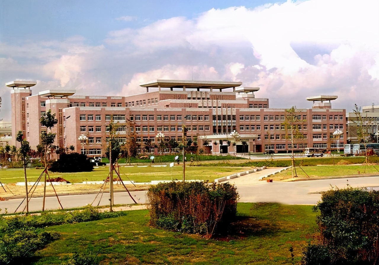 江南大学轻工专业介绍,江南大学是985还是211王牌专业