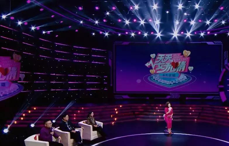 老婆太黏人的表现,老婆很粘人