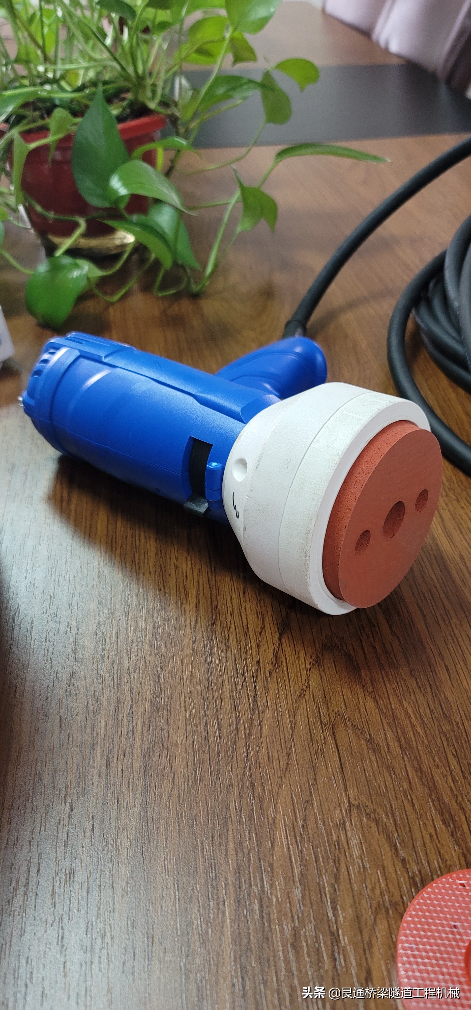 土工膜热熔焊机厂家电话,微波焊接机