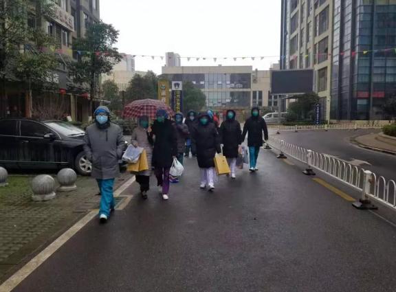 关键时期党员全部冲锋在前,党员抗击疫情要冲在前