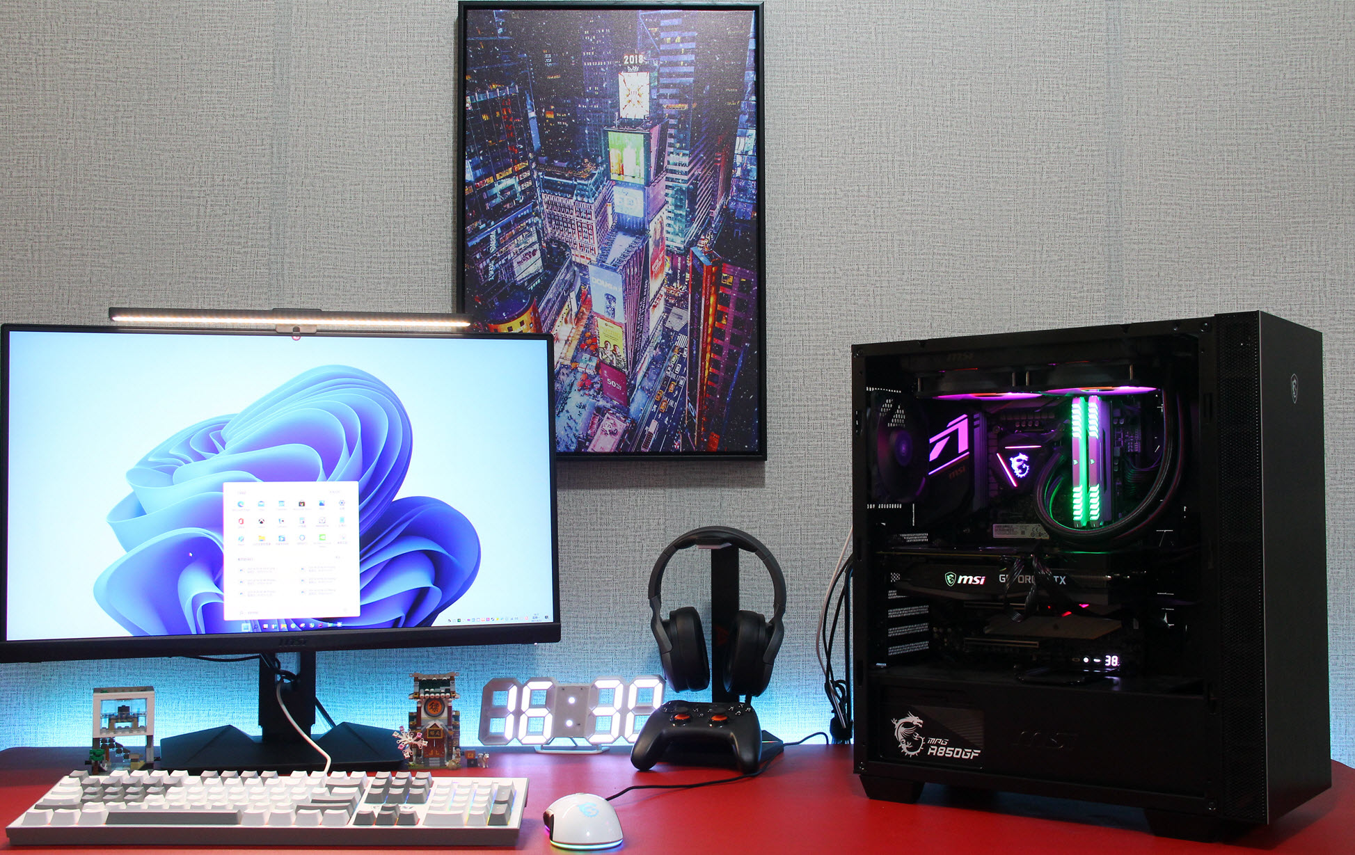 黄大大说了,一年内没显卡玩,吓得我没顶住,剁了一头恶龙