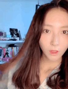 刚睡醒的头发怎么弄,刚睡醒头发怎么处理