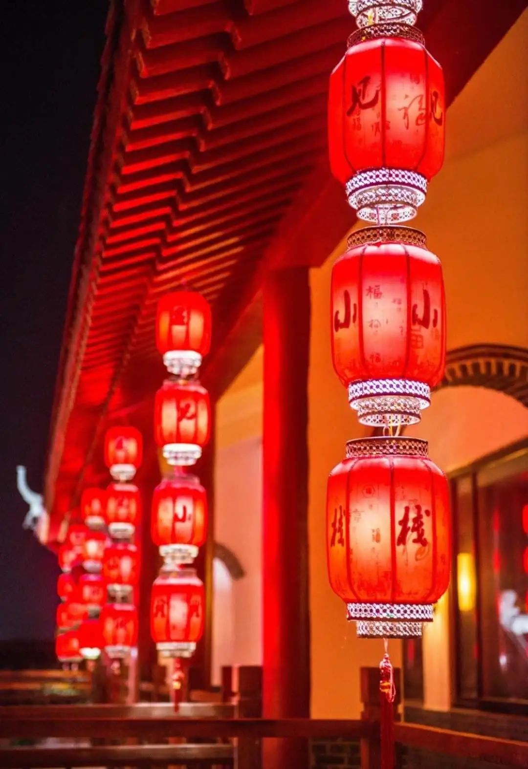 山东这两座小城，集齐了所有令人向往的美景，超级适合自驾！